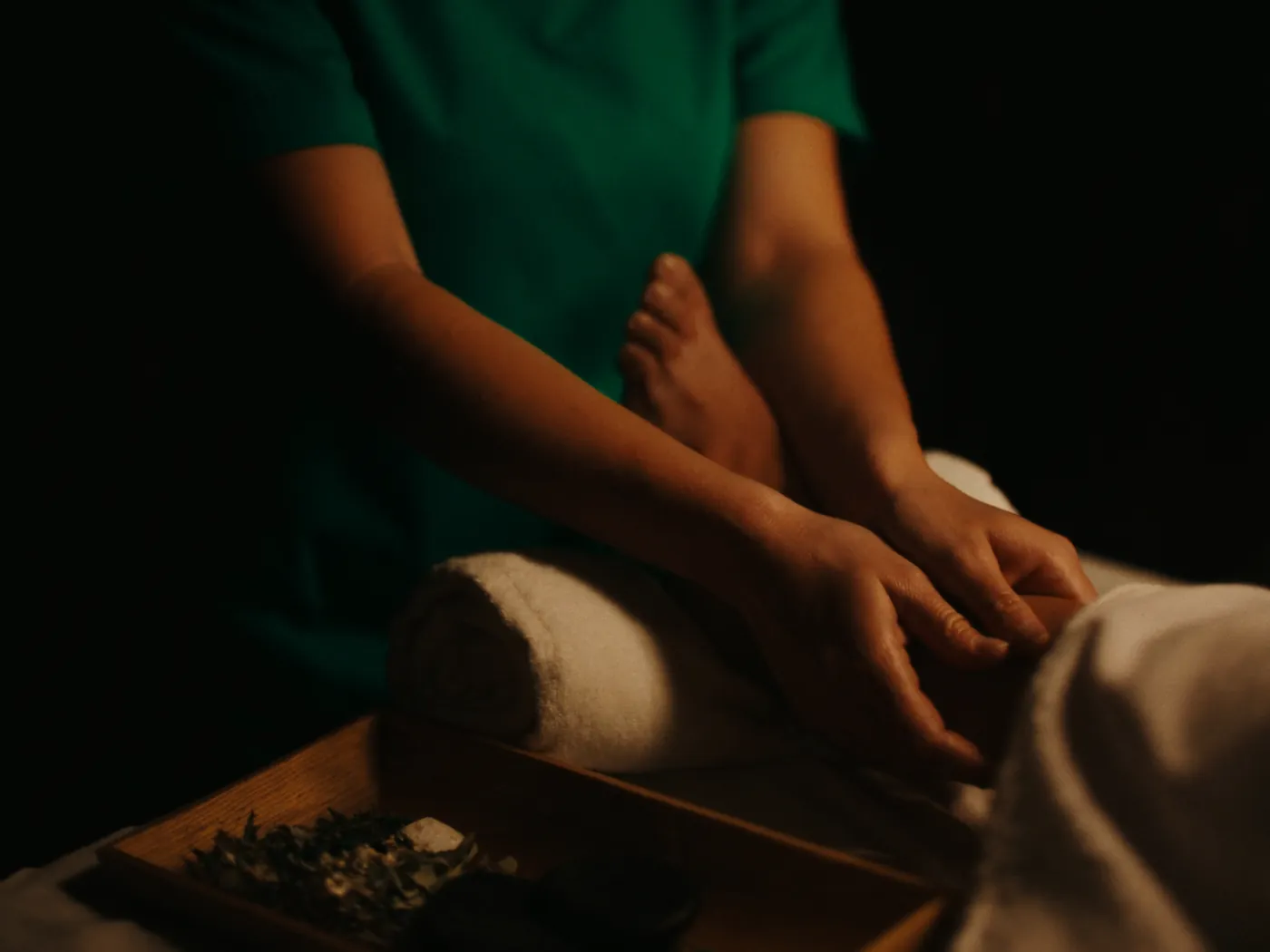 Reflexology focused on detox & balance at Dipolog Massage